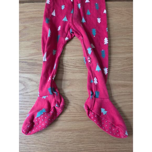 Primary Dream Big Red Footed Sleeper - Picture 5 of 6